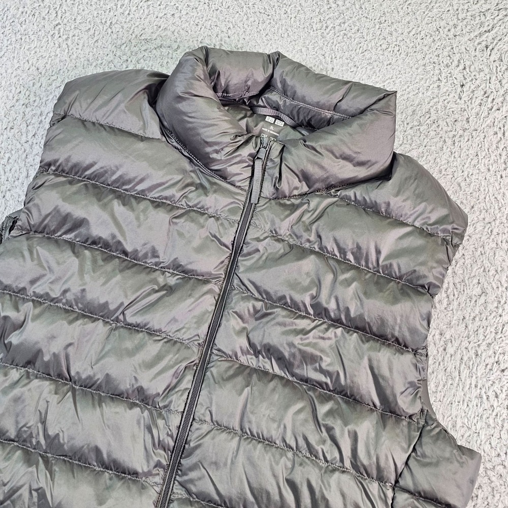 Uniqlo Vest Womens Green XL Down Puffer Quilted Lightweight Water Repellent